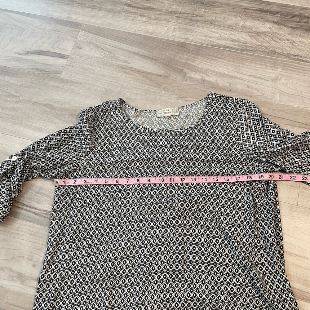 Pink Republic White & Black Geometric Scoop Neck Quarter Length Sleeve Blouse XL - Picture 12 of 14